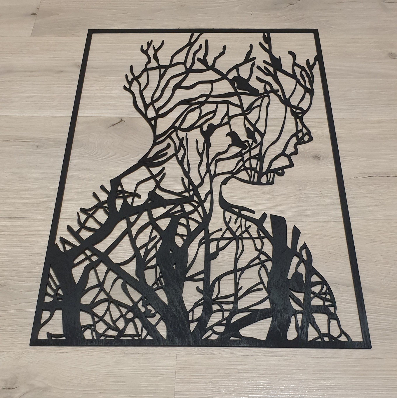 Šiuolaikiška sienų dekoracija „Medžio siluetas“
