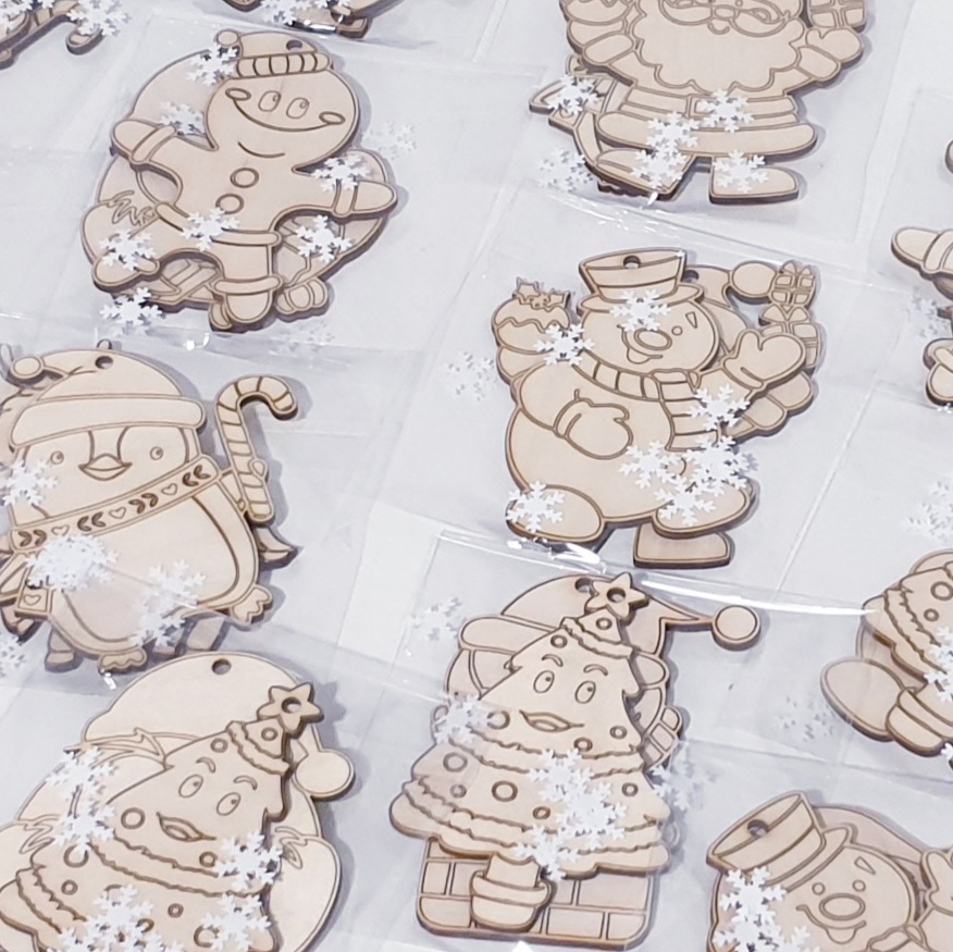 Kalėdinės dekoracijos "Spalvok pats"