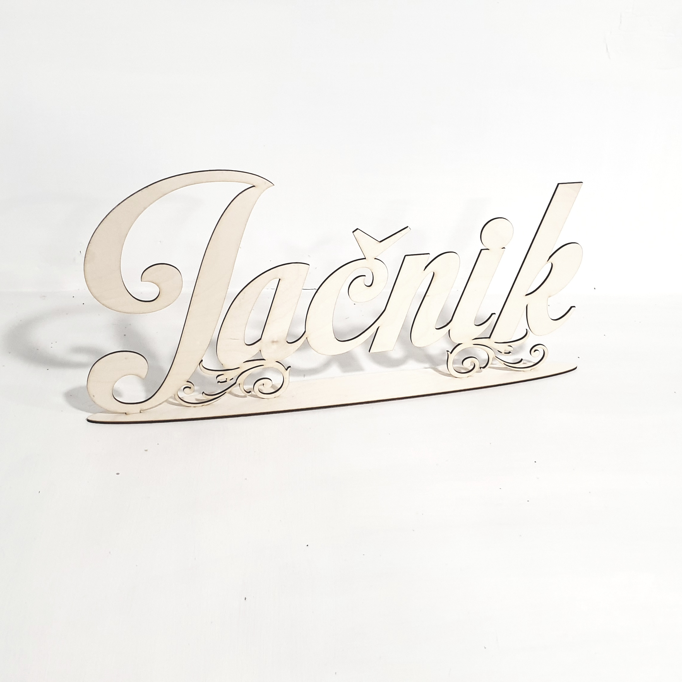 Stalo dekoracija „Pavardė“